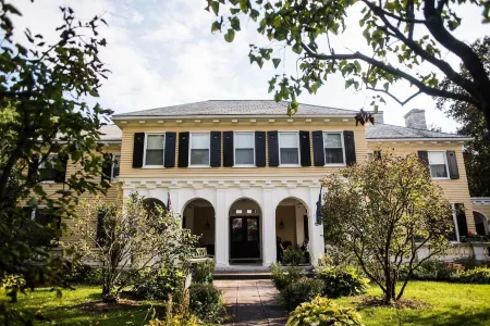 Lilac Inn Отели в г. Риптон