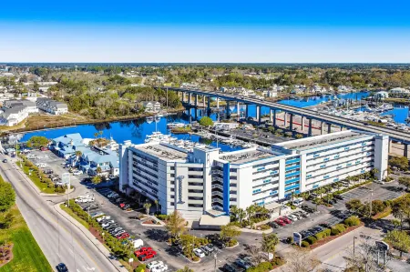 Harbourgate Marina Club Отели в г. Север Миртл Бич