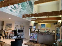 Days Inn by Wyndham Ocean Shores