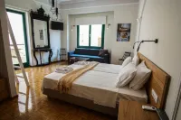 Ink Hotels Phos