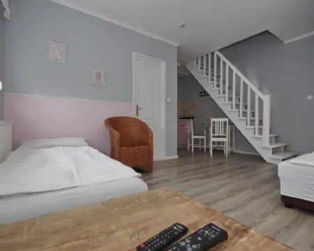Guest House Romantika Panzio Hotels in Gyula
