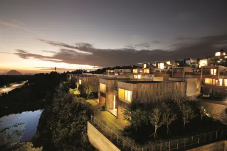 Lotte Artvillas  Resort Jeju Отели рядом с достопримечательностью «Bonte Museum»