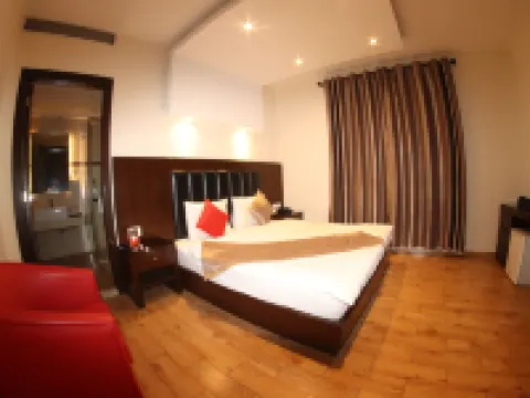 Jounieh Suites Hotel Hotels in Sarba
