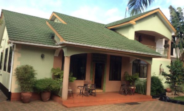 Korona Villa Lodge - Housity
