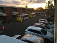 Comfort Inn Gateway Tamworth - Parkplatz
