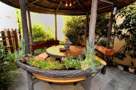 Hôtel du Fort Отели в г. Эвекмон