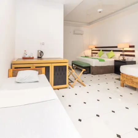 Eighth Wonder Resort