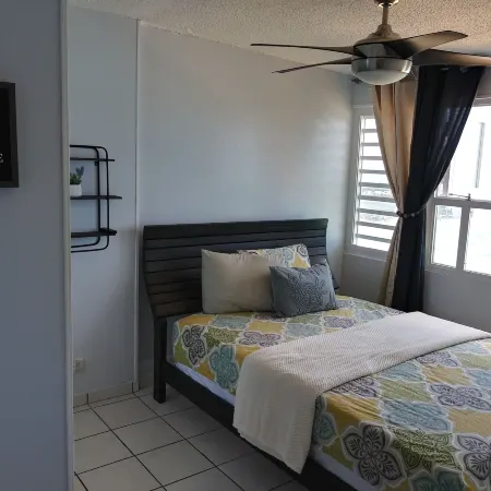 Breezy Beachfront Apt. View of Paradise