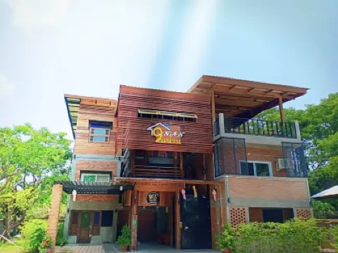 บ้านในน่านเกสต์โฮม ในเมืองน่าน โรงแรมใกล้สถานีขนส่ง