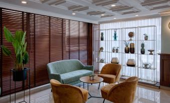 Armon Hayarkon Hotel
