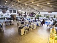 Kervan Hotel Hôtels à : Antalya