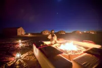Bivouac la Dune Blanche Hotels in Zagora