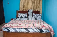 Janny Paul Hotel & Suites Hotels near CCC El-Morijah Olubukun Parish Igbogbo