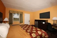 Blue Sky Inn Glens Falls-Saratoga-Lake George - Motels