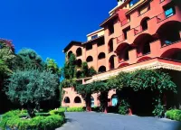 Santa Tecla Palace