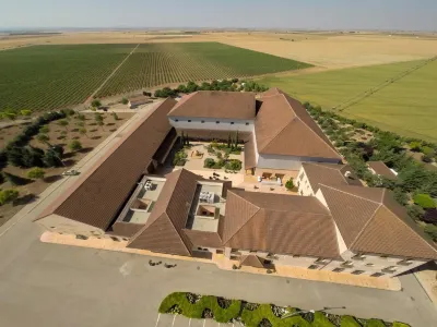 Bodegas Hacienda Albae Hôtels à : 
