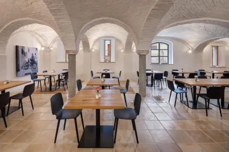 Hotel Röhrl Отели в г. Петтендорф