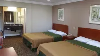 Regency Inn - parking
