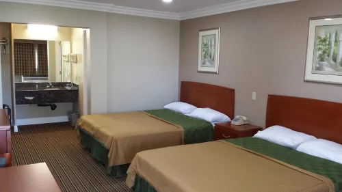 Regency Inn فنادق في مورينو فالي