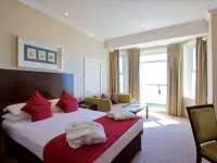 Bournemouth East Cliff Hotel, Sure Hotel Collection by BW Canvas附近的飯店
