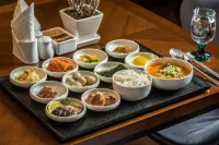 シャングリア ビーチ ツーリスト ホテル - 朝食