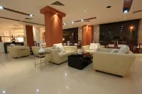 Raoum Inn Hail