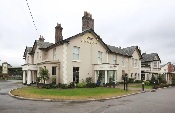 馬斯頓塔拉爾蒂酒店