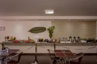 Fenix Hotel Araxá - Desayuno