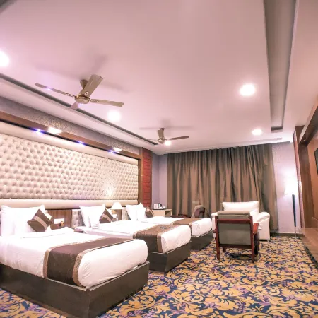 Hotel Vishnu Empire