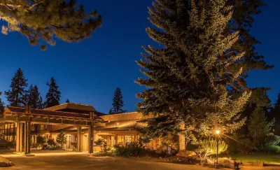 Station House Inn South Lake Tahoe, by Oliver