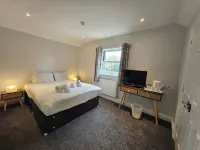 Marsh Farm Hotel Hotels in Lydiard Tregoze