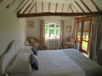 Wilderness B&B 3 Self Contained Rooms Nr Sissinghurst Hotels in Cranbrook
