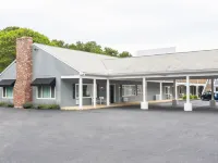 Ocean Park Inn Cape Cod Hotels in Eastham
