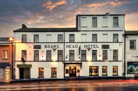 Boars Head Hotel Отели в г. Лландифаелог