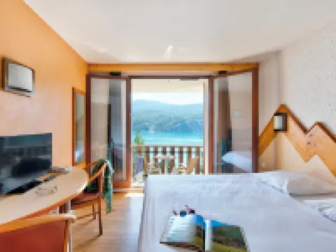 Village Club les Hyvans Hôtels à : Chorges