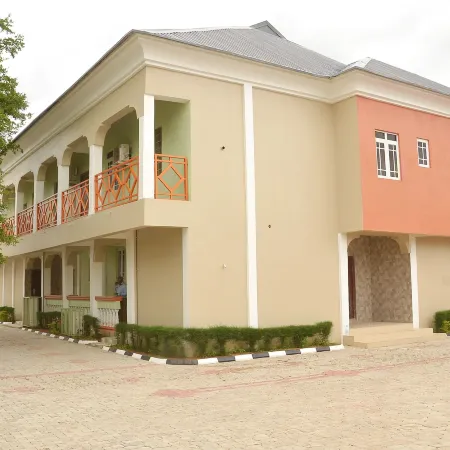 Jokems Airport View Hotel - Adults Only