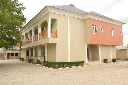 Jokems Airport View Hotel - Adults Only Отели в г. Джимета