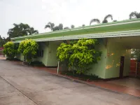 555 Resort Hotels in Nong Saeng
