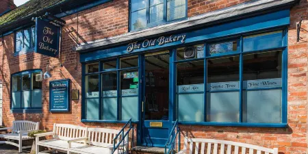 The Old Bakery Отели рядом с достопримечательностью «Stoneleigh Park»