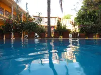 Hotel Plaza del Sol - Pools