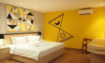 Nite & Day Laguna Bintan