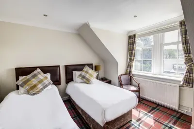 Kirkhouse Inn Hotels in Lennoxtown