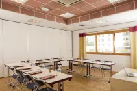 Cerise Nantes la Beaujoire Hotels in La Chapelle-sur-Erdre