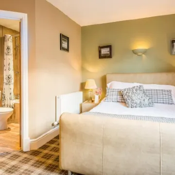The Lounge Hotel & Bar Hoteles cerca de Penrith Castle