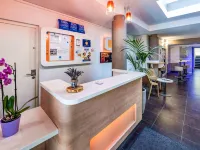 Ibis Budget Orange Centre Hotels in Piolenc