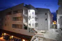 Apartamentos Empuriabrava Maurici Park Các khách sạn ở Empuriabrava