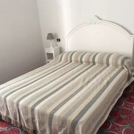 R&D Rest and Dream Capri