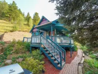 The Victorian at Valley Glen- a romantic mountain getaway Hotels in Teller County