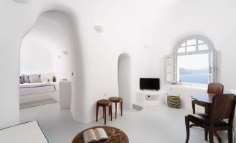 Oia Spirit Boutique Residences