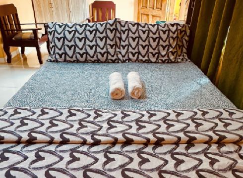 Rozay Travellers Inn